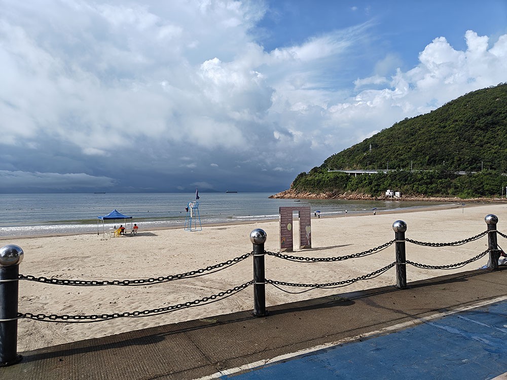 “溪涌之行，6月風(fēng)雨擋不住激埃特的熱情”/